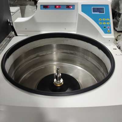 Un buon prezzo. Pavimento di grande capacità di CFL6R 6×1000ml che sta centrifuga refrigerata in 6000rpm in linea